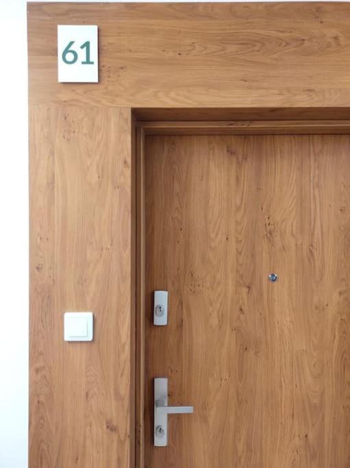 Easy Rent Apartments- Wyczolkowskiego 1 24h Check-in Apartment *